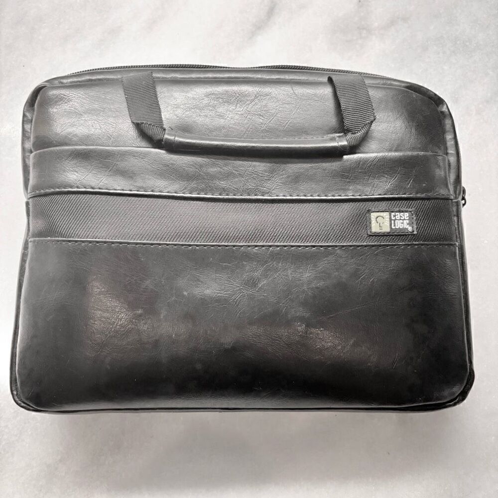 Case Logic Small Electronics Fits Ipad Slim Case Black 11-inch